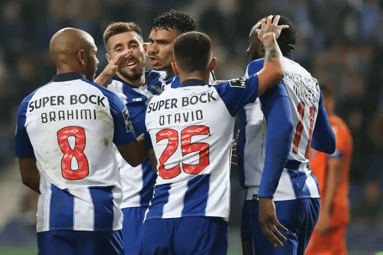 开云体育官方网-关于太狠了!波尔图回应争议备战葡超波尔图赛前造点机会,多特蒙德冲刺阶段再遭质疑的信息